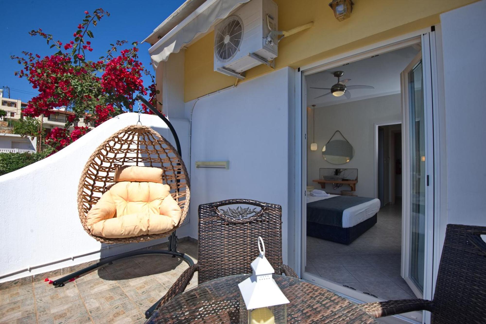 Pension Votsi Votsi  Exterior photo