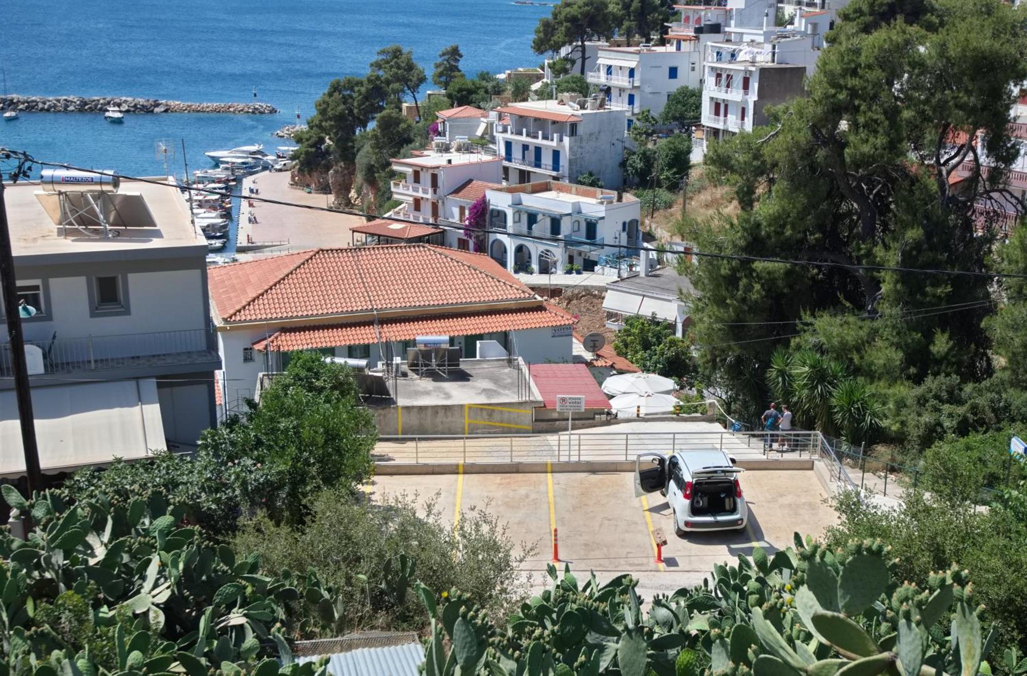 Pension Votsi Votsi  Exterior photo